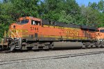 BNSF 5744